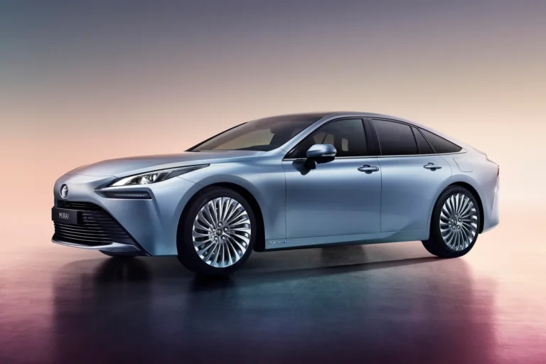 toyota mirai