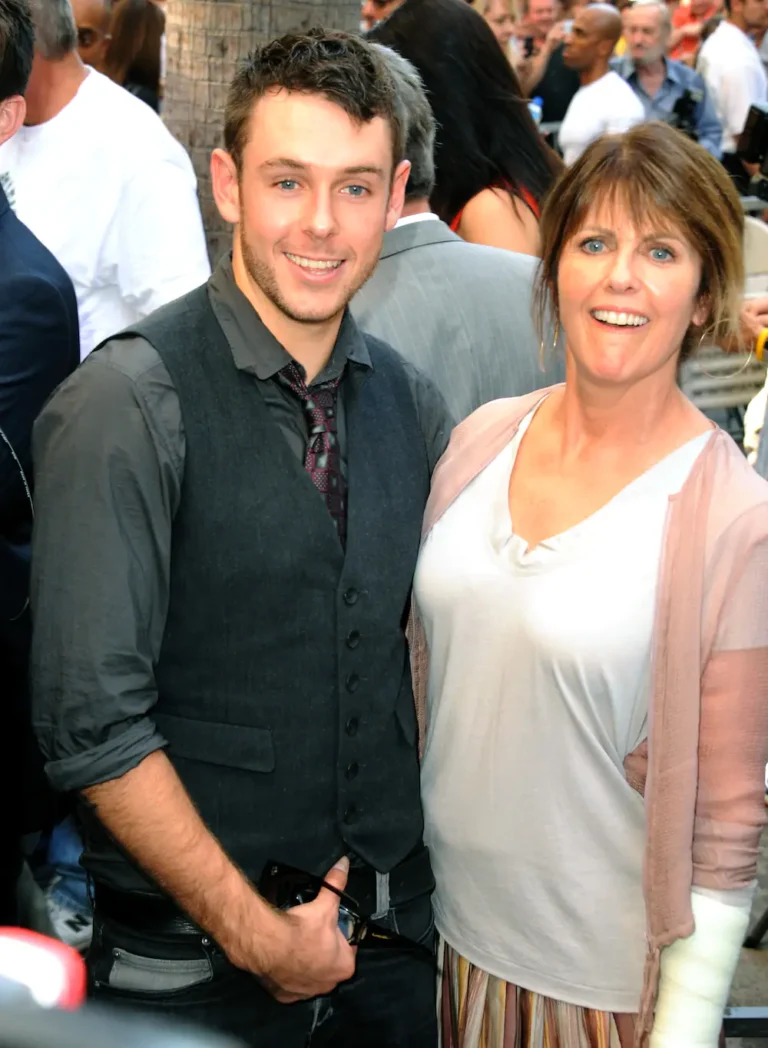 Was macht Ty Christian Harmon? Wiki, NCIS, College, Freundin, Vermögen ty christian harmon