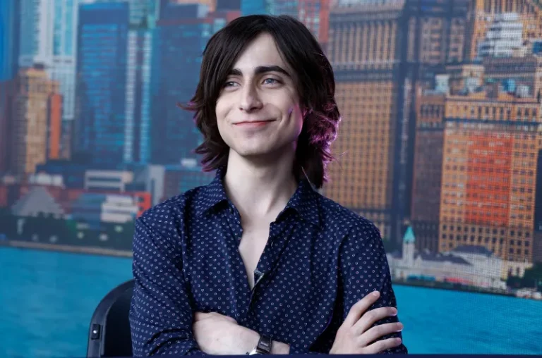 aidan gallagher