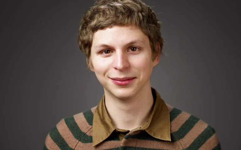 Michael Cera Frau: Ein tiefer Einblick in ihre Beziehung Michael Cera