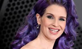Kelly Osbourne Vermögen 2025: Karriere, Einkommensquellen, Lebensstil & Finanzielle Entwicklung kelly osbourne
