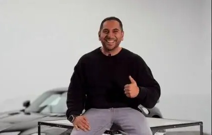 Omid Mouazzen Vermögen – Karriere, Luxusautos, Einkommen & finanzieller Erfolg im Überblick Omid Mouazzen Vermögen