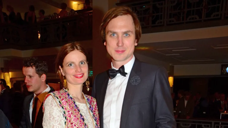 Wer ist die Ehefrau von Lars Eidinger? Alles über Privatleben, Beziehung und Familie wer ist die ehefrau von lars eidinger?